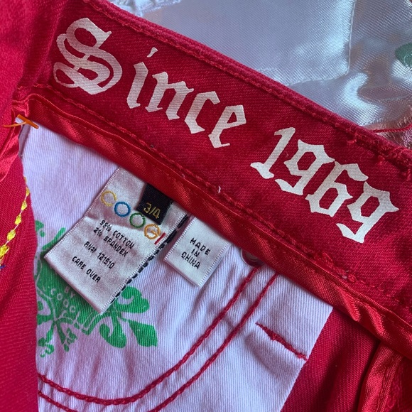 COOGI Vintage Low Rise Red Denim Jean Shorts - Picture 8 of 11